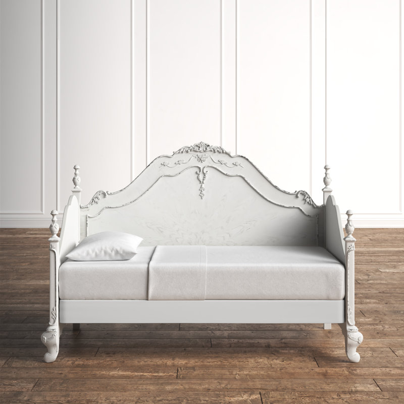 Delaney Daybed